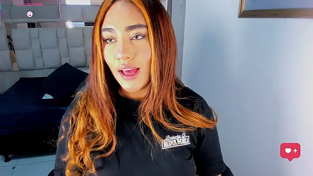 AnguelJones online show from November 17, 2025, 4:27 am