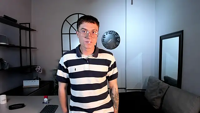 Lil James online show from April 1, 2026, 7:55 pm