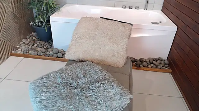 Lil James online show from December 13, 2025, 8:15 pm