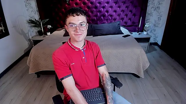 Lil James online show from February 1, 2026, 8:40 pm