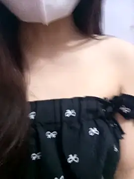 Snapshot of Meo_25 chatting on November 14, 2025, 3:37 pm Meo 25 online show from November 14, 2025, 3:37 pm