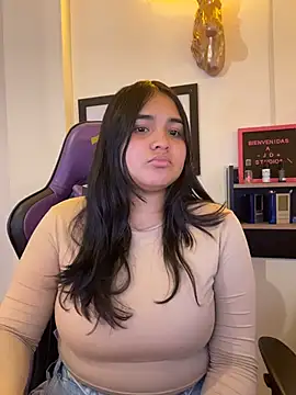 Karoline L online show from March 18, 2026, 9:04 pm