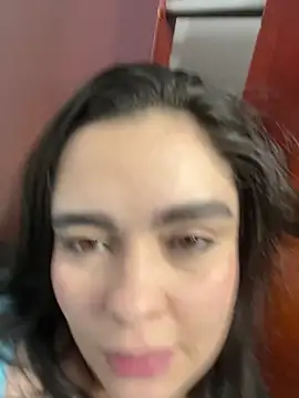 Selena Roa online show from April 9, 2026, 10:27 pm