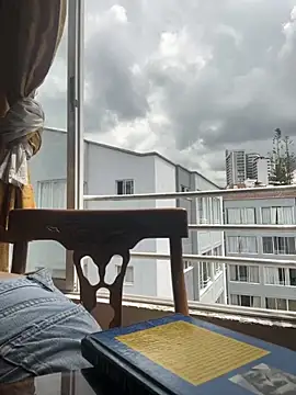 Snapshot of Selena_Roa chatting on November 19, 2025, 4:18 pm Selena Roa online show from November 19, 2025, 4:18 pm