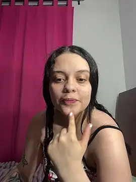 Selena Roa online show from March 15, 2026, 3:13 am