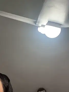 Snapshot of Selena_Roa chatting on November 8, 2025, 1:25 pm Selena Roa online show from November 8, 2025, 1:25 pm