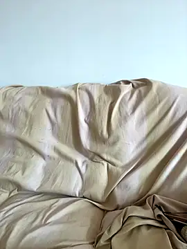 Snapshot of Selena_Roa chatting on November 30, 2025, 4:08 pm Selena Roa online show from November 30, 2025, 4:08 pm