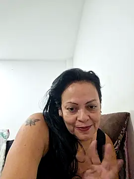 Snapshot of viviana-sexi chatting on June 12, 2026, 8:23 am viviana-sexi online show from June 12, 2026, 8:23 am