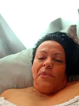 viviana-sexi online show from May 31, 2026, 12:00 pm