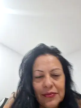 viviana-sexi online show from February 17, 2026, 3:04 am