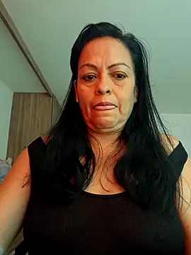 viviana-sexi online show from May 23, 2026, 1:21 pm