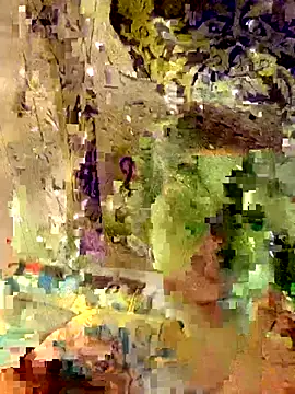 kutekiwi online show from December 18, 2025, 8:19 am