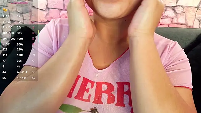 Snapshot of mia_roux1 chatting on October 26, 2025, 3:12 pm mia roux1 online show from October 26, 2025, 3:12 pm