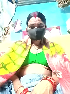 Snapshot of Cuty_sapna chatting on November 12, 2025, 2:10 pm Cuty sapna online show from November 12, 2025, 2:10 pm