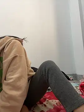 Snapshot of Irin_jo chatting on December 3, 2025, 6:25 am Irin jo online show from December 3, 2025, 6:25 am