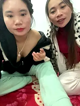 Snapshot of Irin_jo chatting on November 30, 2025, 8:53 pm Irin jo online show from November 30, 2025, 8:53 pm