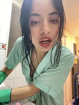 Snapshot of Chuchii05 chatting on November 10, 2025, 5:40 pm Chuchii05 online show from November 10, 2025, 5:40 pm