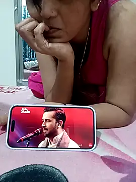 Bengoli couple online show from October 28, 2025, 8:52 pm