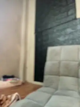 kitty-20x online show from April 26, 2026, 5:49 am