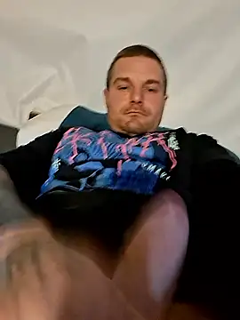 DadDDick925 online show from January 10, 2026, 1:01 am