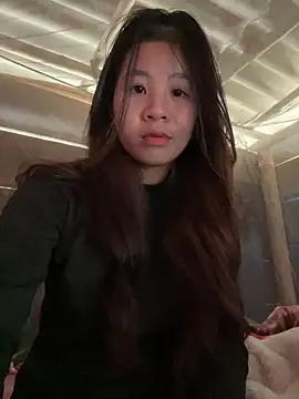 Snapshot of ninixinh chatting on December 18, 2025, 6:18 am ninixinh online show from December 18, 2025, 6:18 am