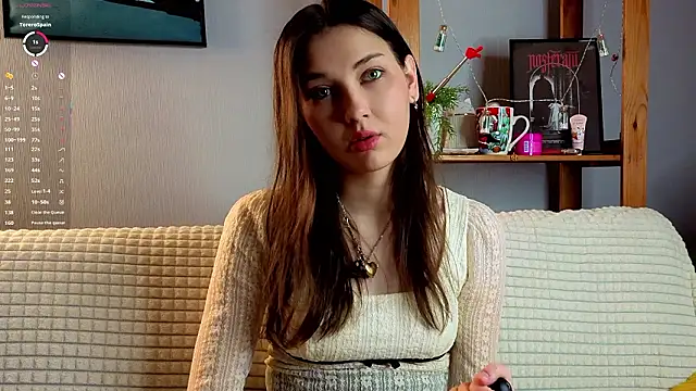 Snapshot of KateCahee chatting on February 2, 2026, 1:15 am KateCahee online show from February 2, 2026, 1:15 am