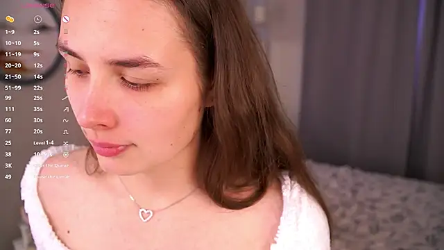 LeonoraWoods online show from November 9, 2025, 6:06 am