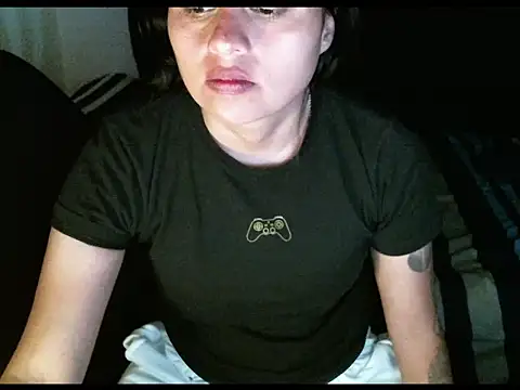 Snapshot of Negritatata chatting on April 21, 2026, 1:42 am Negritatata online show from April 21, 2026, 1:42 am