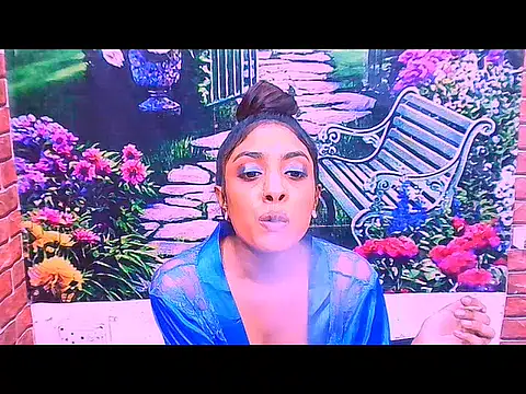 IndianPretty1 online show from November 26, 2025, 7:25 pm