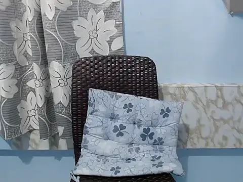 Snapshot of Skinny_Jean18xxx chatting on March 30, 2026, 10:22 pm Skinny Jean18xxx online show from March 30, 2026, 10:22 pm