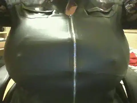 guywithboobs online show from February 17, 2026, 1:47 am