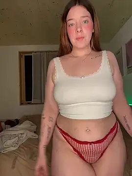 allisonwhite222 online show from February 5, 2026, 8:04 pm