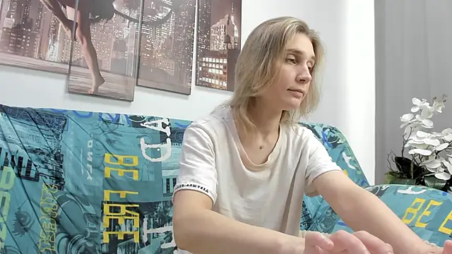 Tenderly Sophie online show from March 15, 2026, 1:34 am