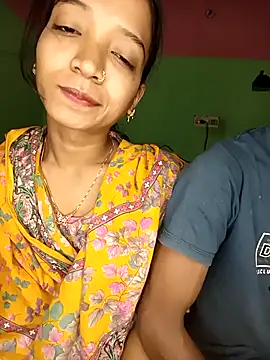 Snapshot of CoupleShow_432 chatting on February 19, 2026, 1:08 pm CoupleShow 432 online show from February 19, 2026, 1:08 pm