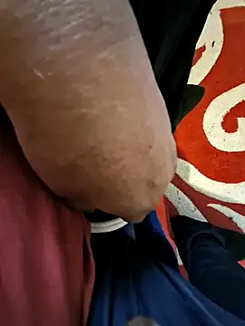 Snapshot of Djemi_7 chatting on March 3, 2026, 12:45 pm Djemi 7 online show from March 3, 2026, 12:45 pm