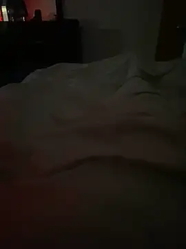 Snapshot of llllllllIIIll chatting on February 18, 2026, 4:21 am llllllllIIIll online show from February 18, 2026, 4:21 am