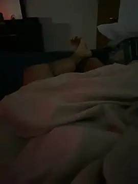 Snapshot of llllllllIIIll chatting on February 19, 2026, 4:53 am llllllllIIIll online show from February 19, 2026, 4:53 am