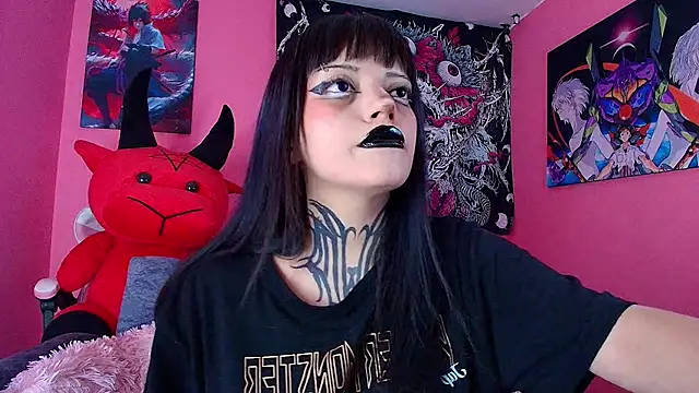 Snapshot of GothGaby chatting on December 22, 2025, 2:44 am GothGaby online show from December 22, 2025, 2:44 am