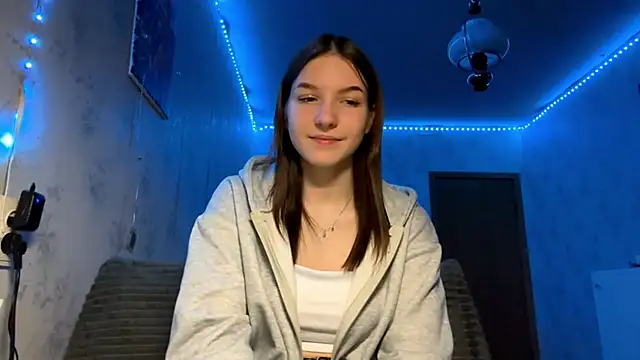 Beauty miIa online show from October 29, 2025, 4:50 pm