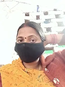 QRESABABY online show from November 16, 2025, 11:48 am