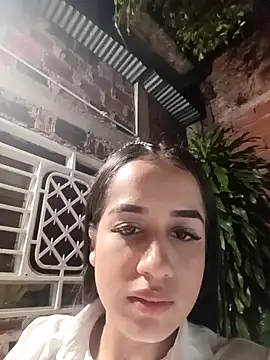 Snapshot of BabyCaramel18 chatting on November 2, 2025, 11:32 pm BabyCaramel18 online show from November 2, 2025, 11:32 pm