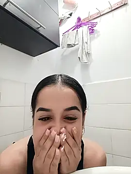 Snapshot of BabyCaramel18 chatting on October 30, 2025, 11:23 pm BabyCaramel18 online show from October 30, 2025, 11:23 pm