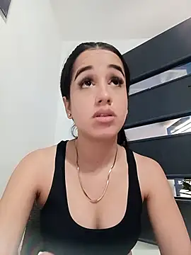 Snapshot of BabyCaramel18 chatting on November 4, 2025, 11:36 am BabyCaramel18 online show from November 4, 2025, 11:36 am