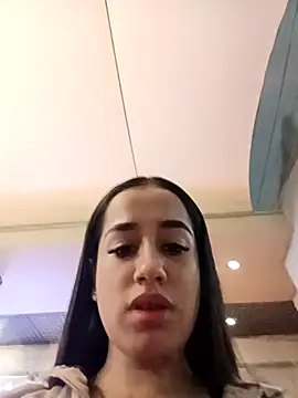 Snapshot of BabyCaramel18 chatting on October 21, 2025, 11:04 pm BabyCaramel18 online show from October 21, 2025, 11:04 pm