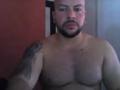 saitamahero1990 online show from October 25, 2025, 1:45 pm