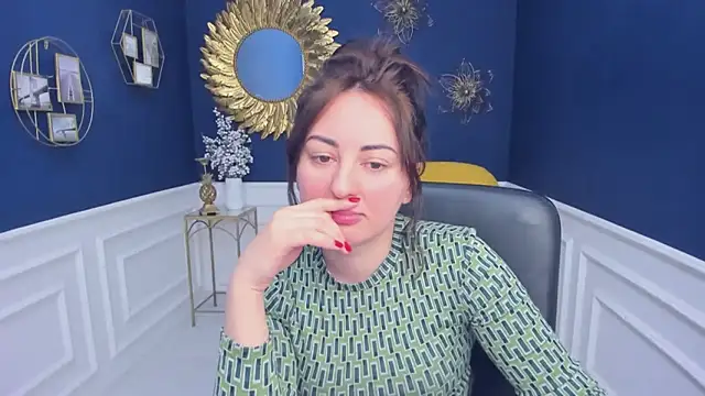 NoraSimons online show from March 16, 2026, 6:50 am