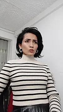 chloehanna online show from October 29, 2025, 8:08 pm