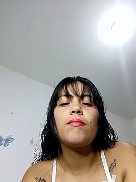 Snapshot of tattyHot95 chatting on January 5, 2026, 6:55 pm tattyHot95 online show from January 5, 2026, 6:55 pm