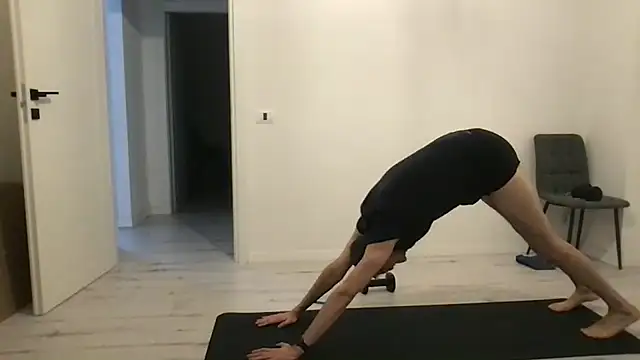 LukaShyGuy online show from December 2, 2025, 6:53 pm