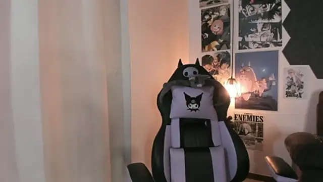 AdelineJhones online show from February 22, 2026, 3:09 am